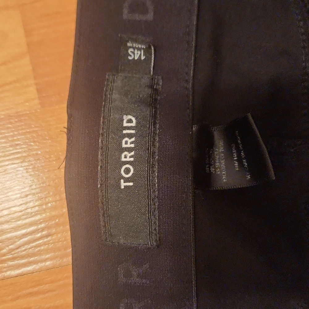Jeans - Picture 2 of 2
